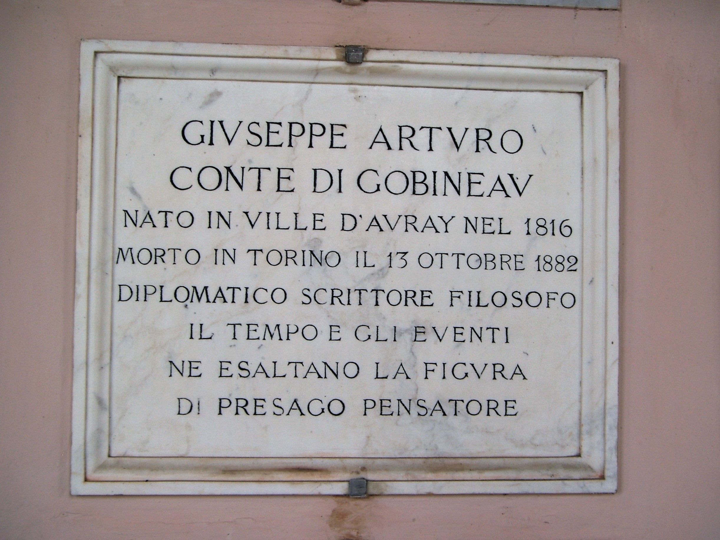 Il conte di Gobineau a Torino