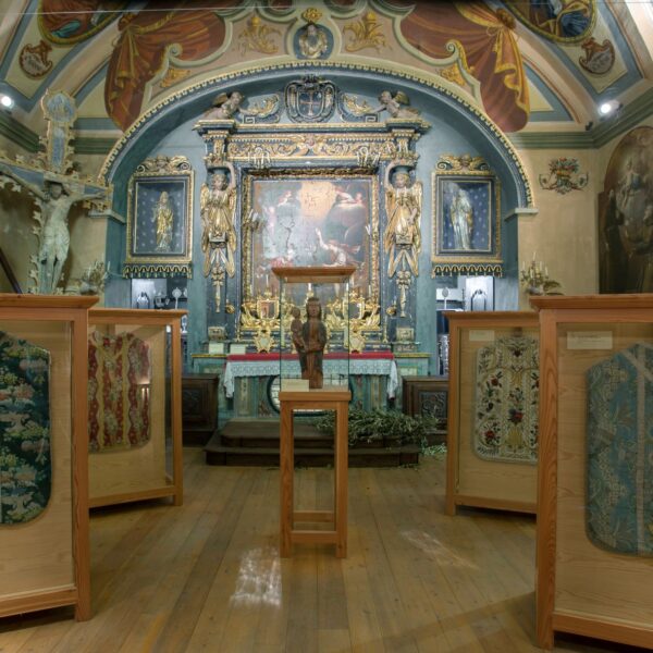 Acceglio, il Museo di Arte Sacra dell’Alta Valle Maira e le opere del pittore divisionista Matteo Olivero