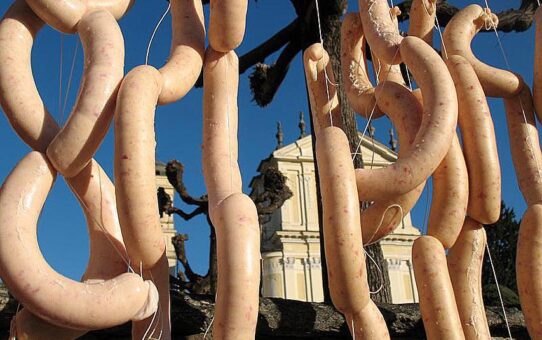 A Settimo Rottaro si celebra la tradizione canavesana con la Sagra del "salam 'd patata"